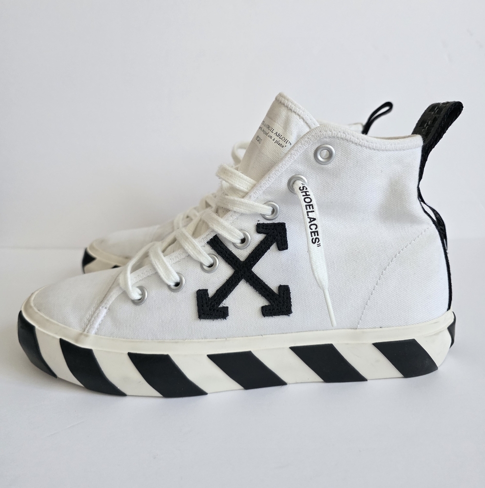 Off-White Mid Top Vulcanized Sneakers Size 42 - Picture 2 of 11